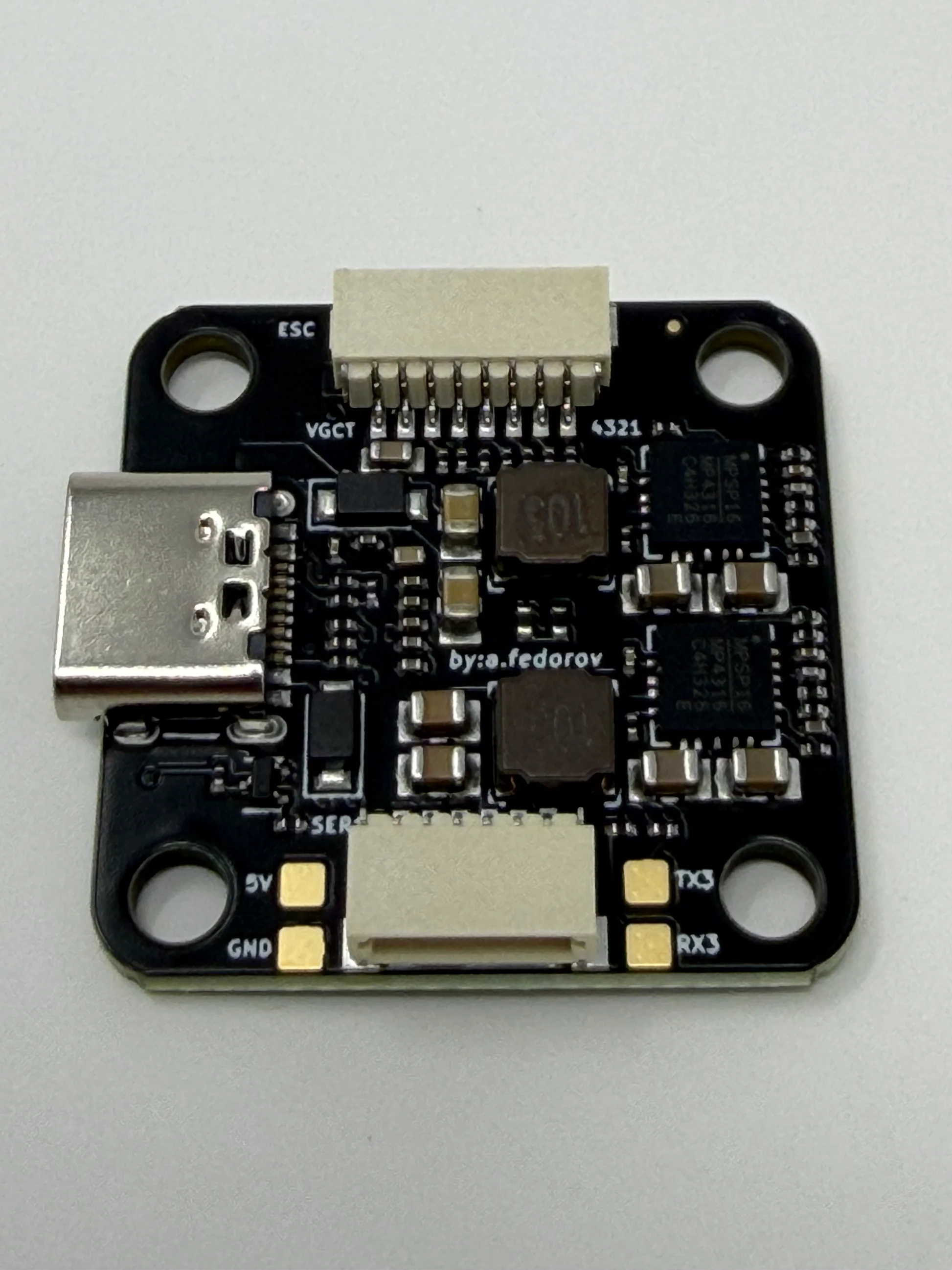 KISS ULTRA mini v3 image 2